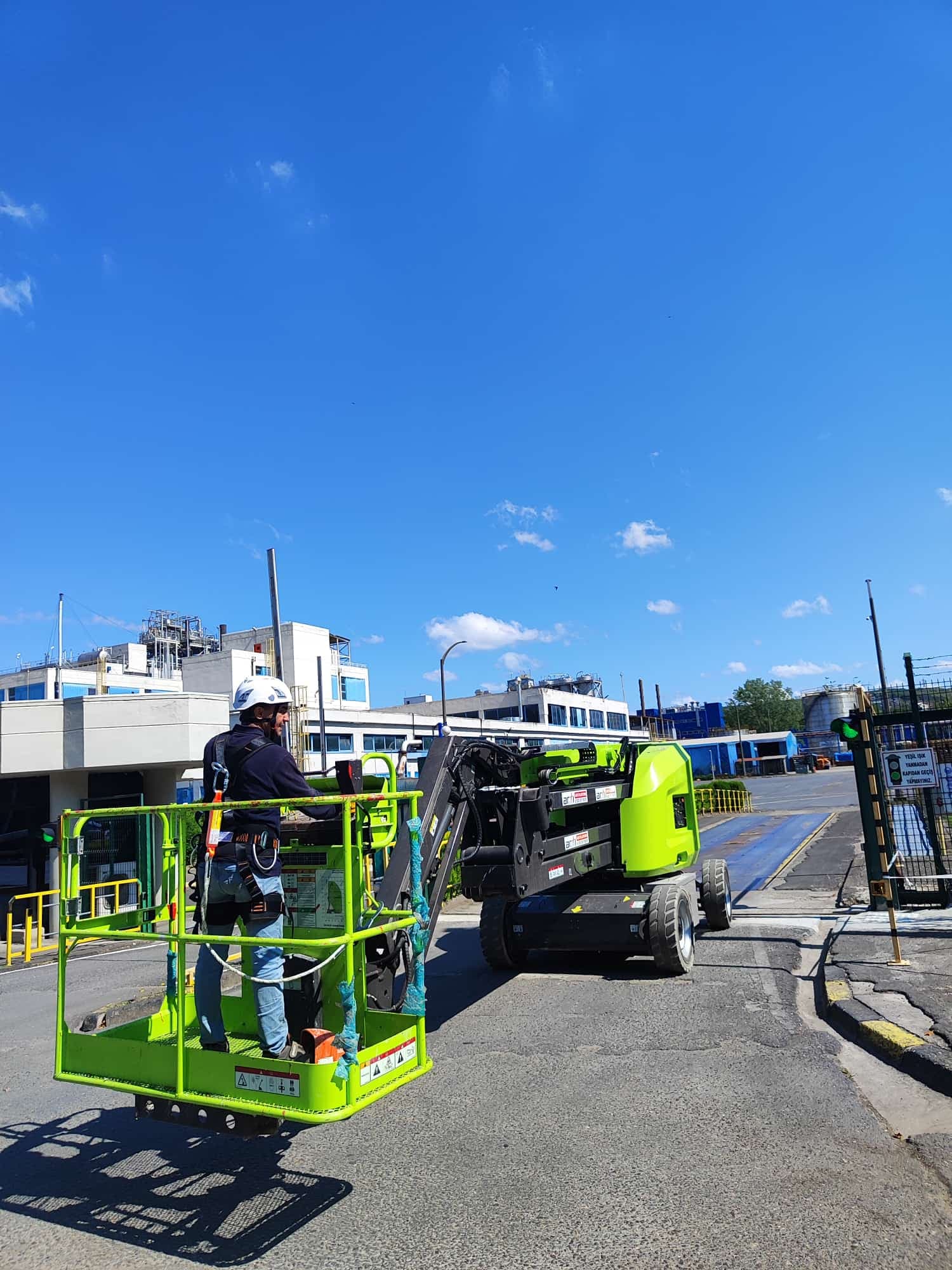 Konya Platform ve Manlift Kiralama saha detayı